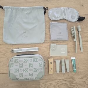 New MAISON KITSUNÉ Travel Amenity Set